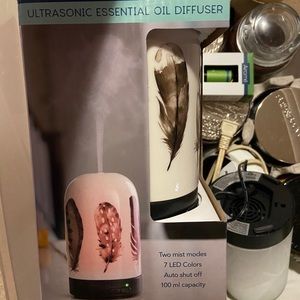 Essential Oils Diffuser- feathers